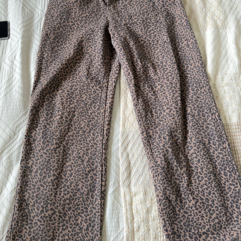 Leopard Print Wide Leg Pants
